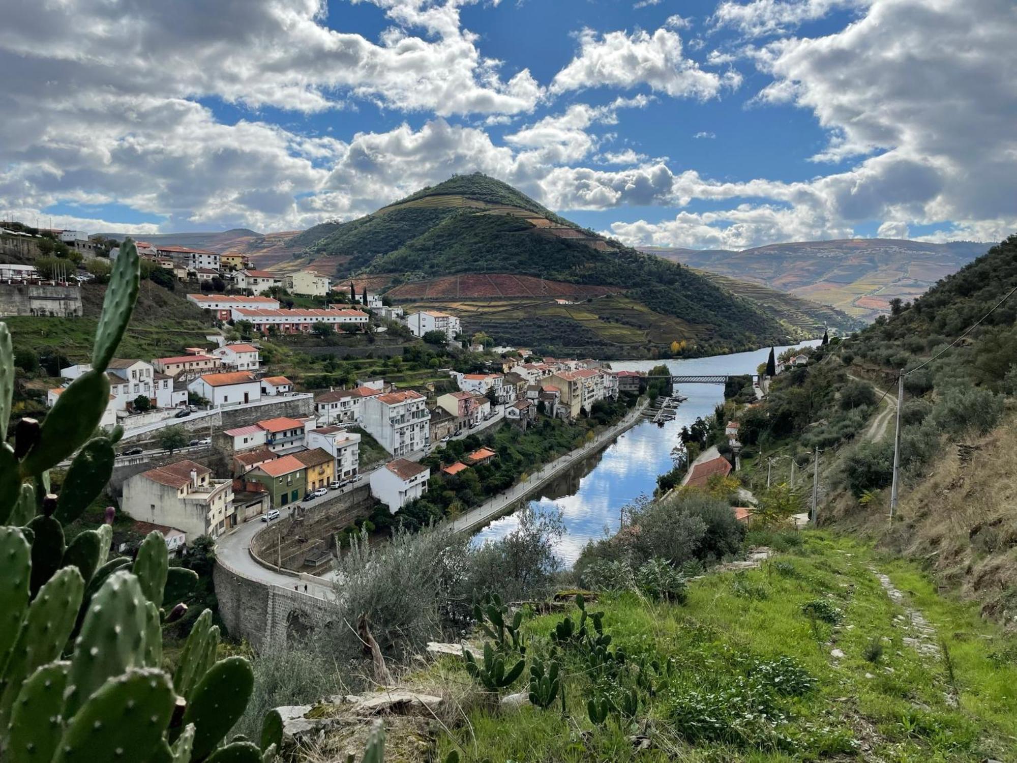 Hostel Douro Backpackers Pinhão Exterior photo