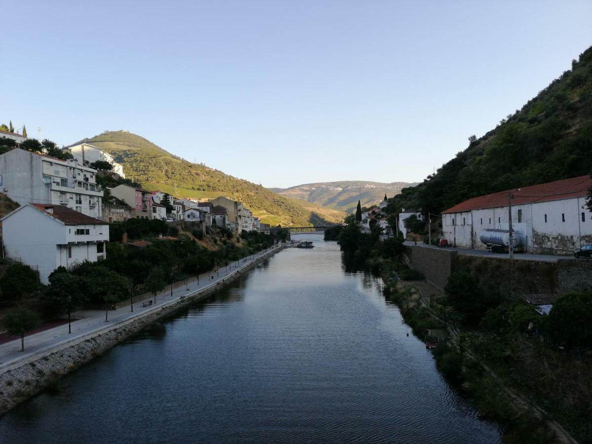 Hostel Douro Backpackers Pinhão Exterior photo